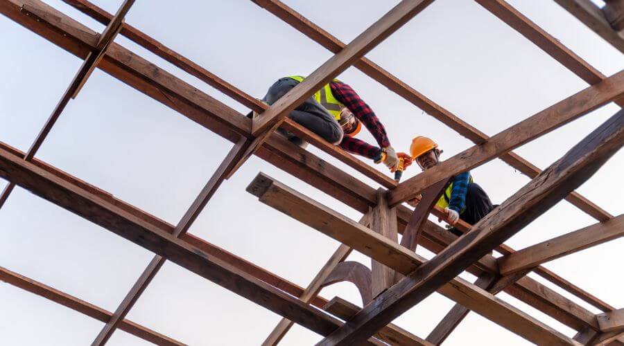 Expert Emergency Roof Repairs services in Scheller, IL